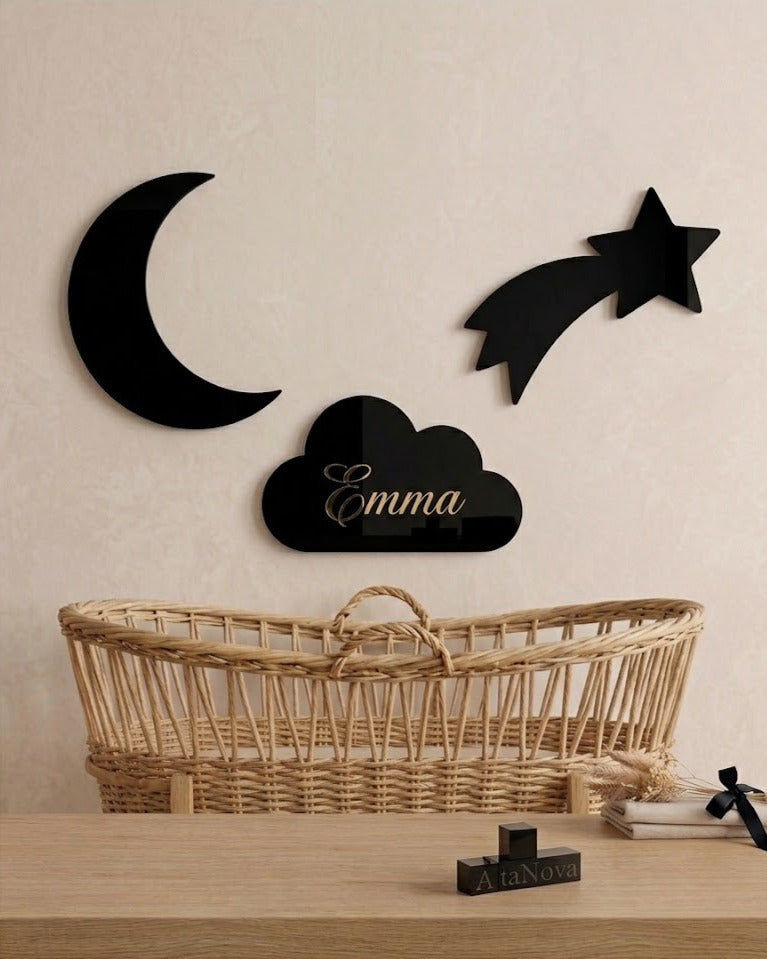Zwarte acryl wanddecoratieset met maan, vallende ster en wolk met de naam Emma